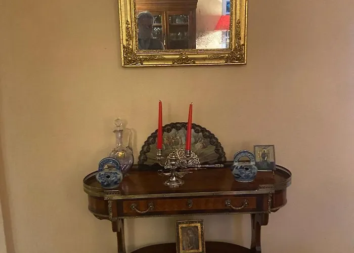 Chartreuse Du Xviiieme Siecle Val de Louyre et Caudeau