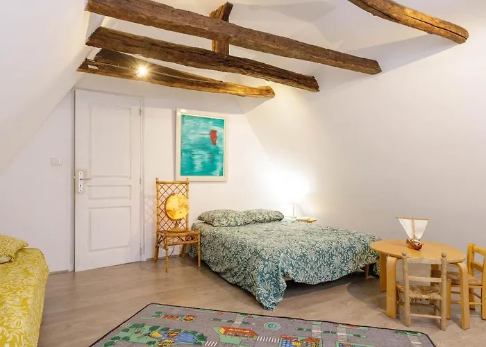 Holiday home Chartreuse Du Xviiieme Siecle *