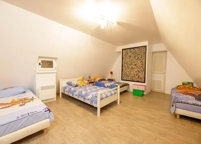 Holiday home Chartreuse Du Xviiieme Siecle *